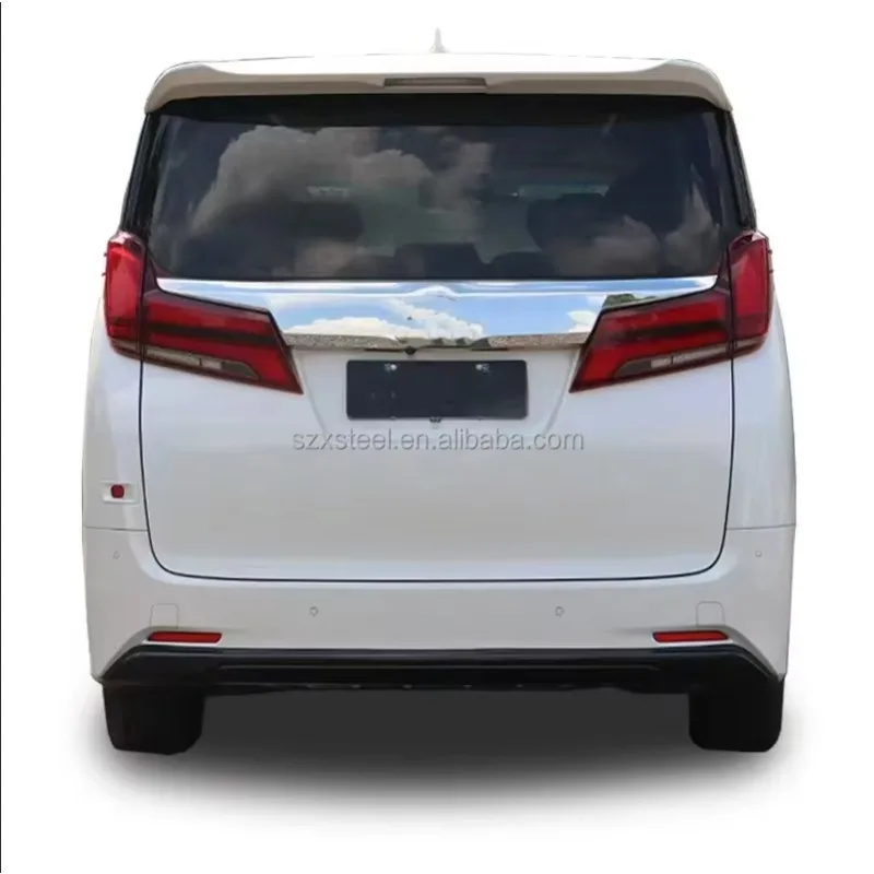 تم ترقية سلسلة 20 لـ Alphard الأكثر مبيعًا في المصنع إلى الإصدار الفاخر من السلسلة 35، والتي تتميز بخطوط الخصر في كلاهما