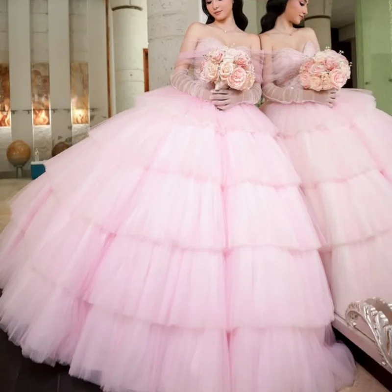 

Customized Pink Quinceanera Dresses Off the Shoulder Sequin decal Lace layering Long tail Vestido De 15 Quinceanera