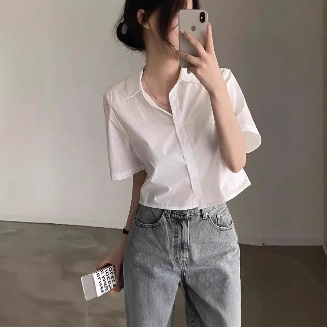 

Cotton polyester white short-sleeved shirt women's summer top short rear split-ended college style niche shirt wholesale