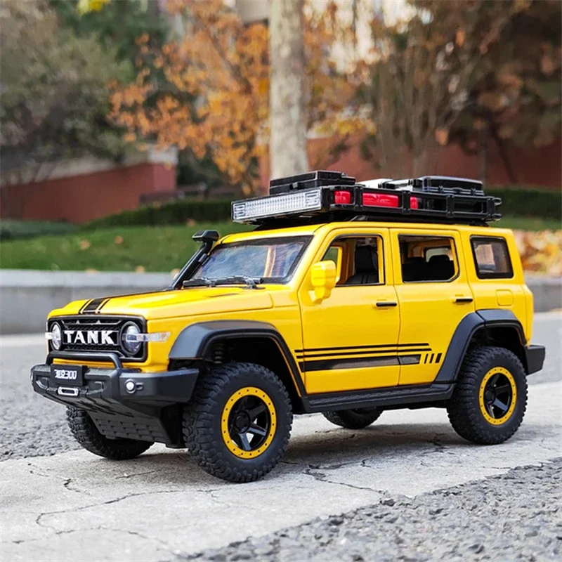 1:24 Off-Road Version Tank 300 Jeeps Car Alloy Car Model Diecast Metal Toy Off-road Vehicles Car Model Sound and Light Kids Gift