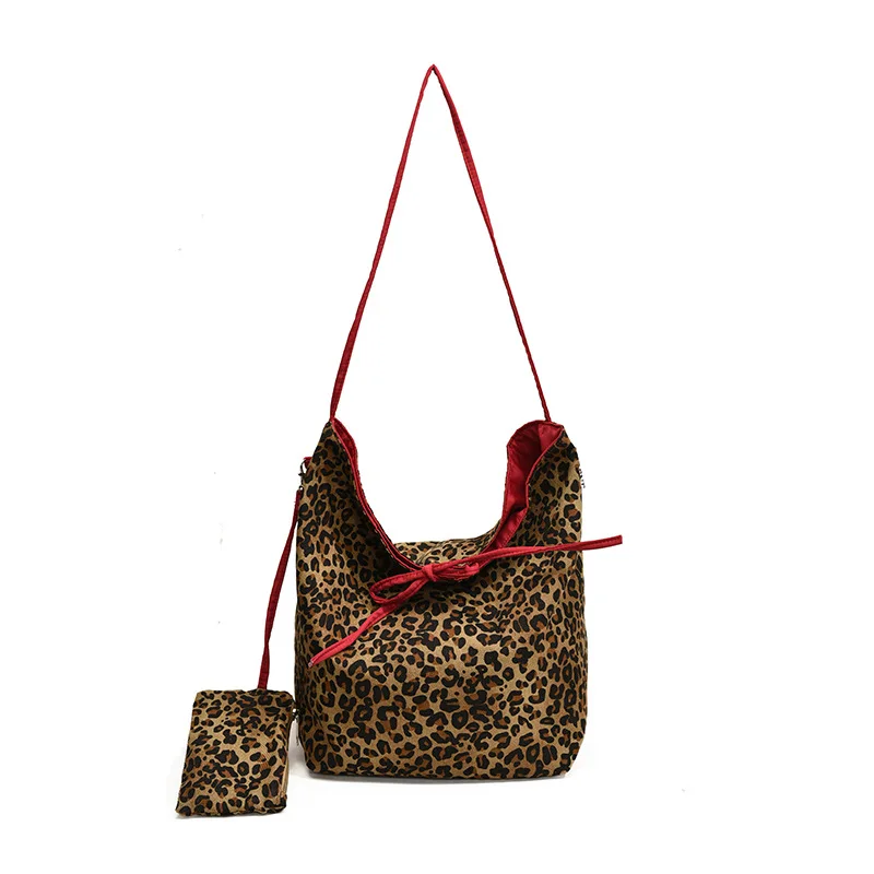 Retro Large-capacity Leopard Print Tote Bag Women\'s Early Autumn New Fashion Versatile Shoulder Bag Cross-border Messenger Bag