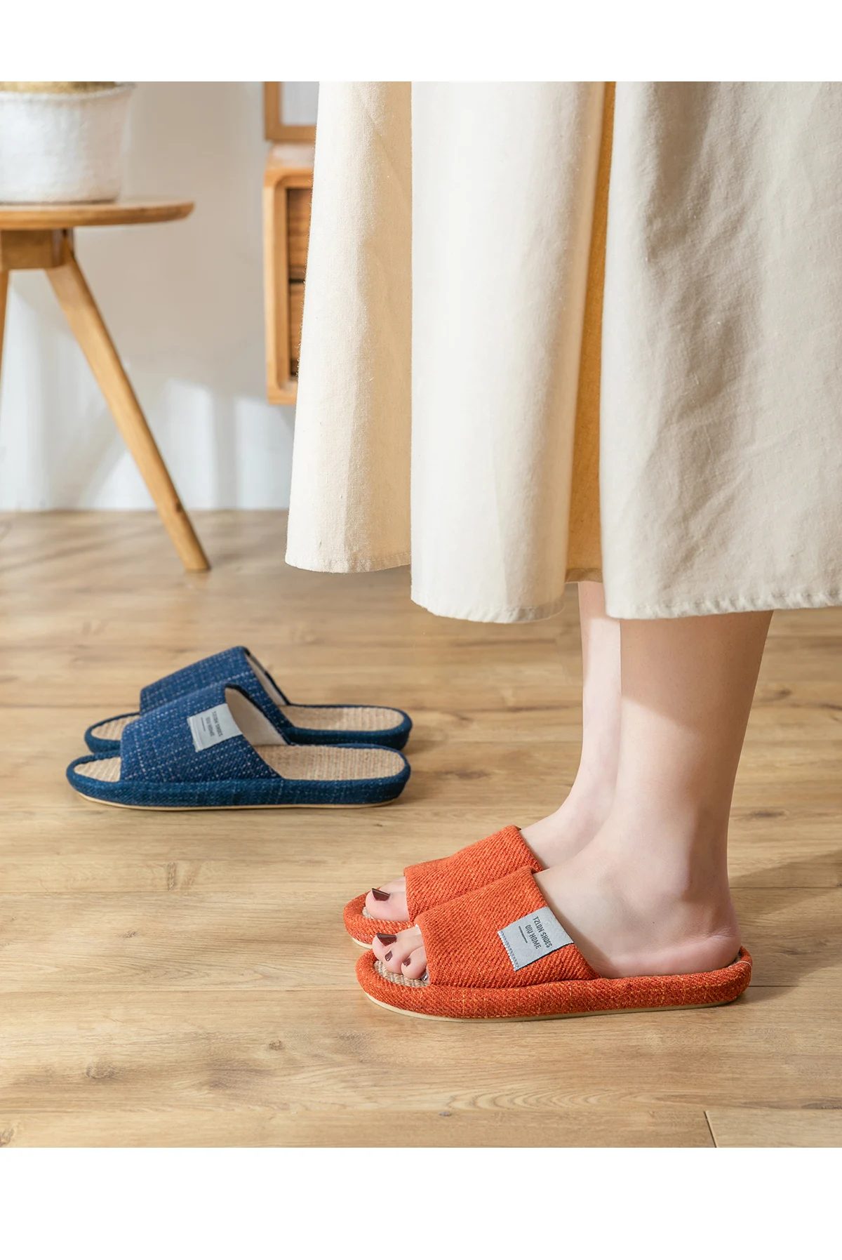 TZLDN Sommer Damen Hausschuhe Leinen Sommer Leichte Flache Sandalen Atmungsaktive Bequeme Rutschfeste Rutschen Indoor Herren Slipper – Detail 4
