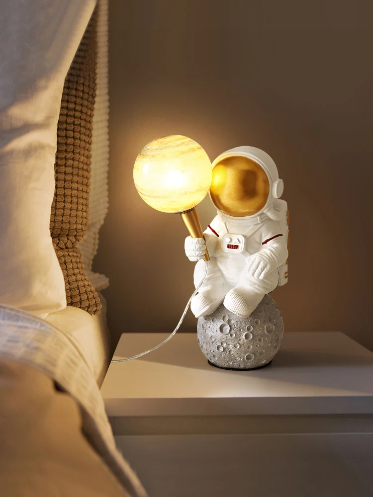 

Table Lamp High Appearance Level Design Sense Light Luxury Astronaut Bedroom Decoration 2023 Children's Room Bedside Wall Lamp