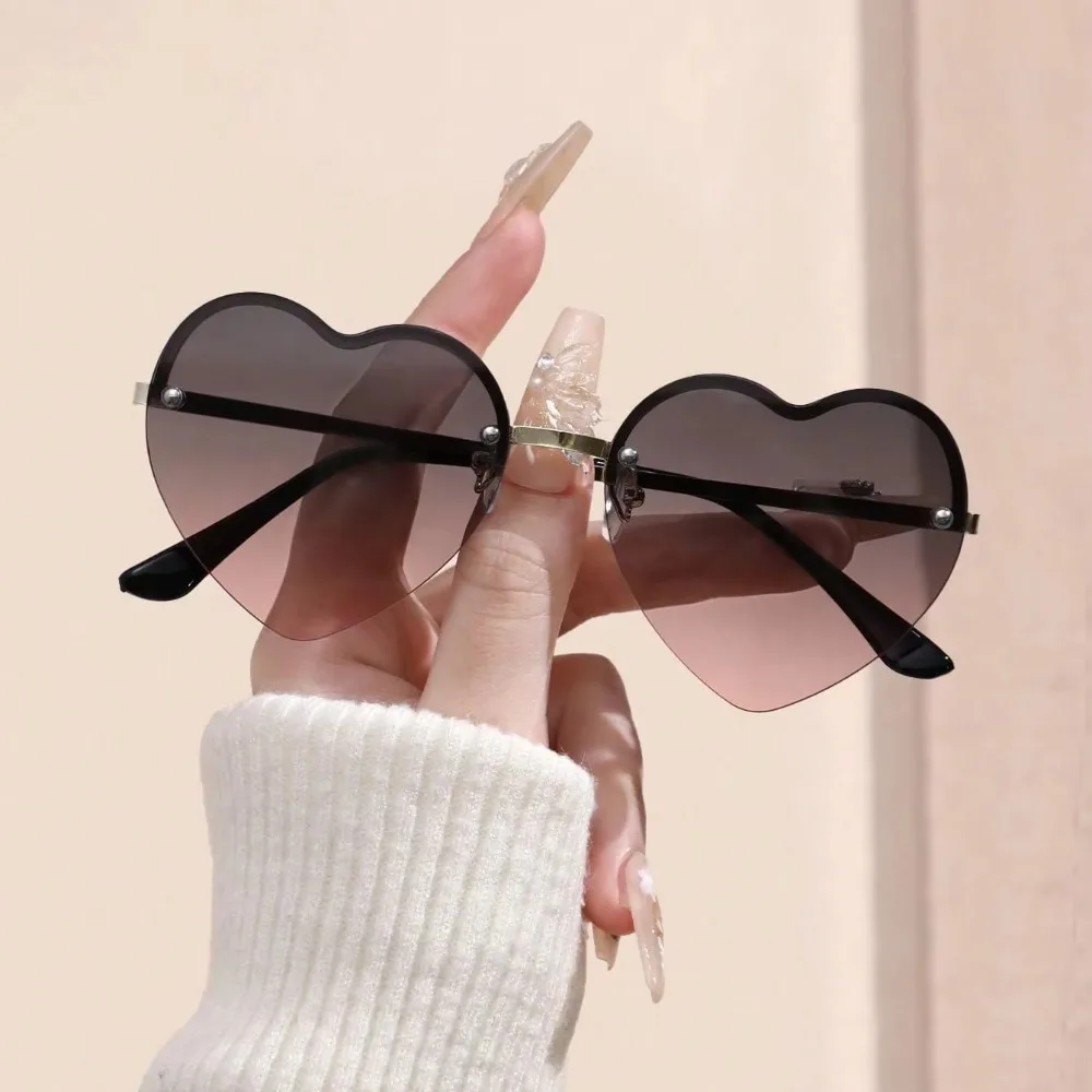 

Casual Heart Sunglasses Vintage UV Protection Half Frame Sunglasses Y2K Candy Color Gradient Sun Glasses