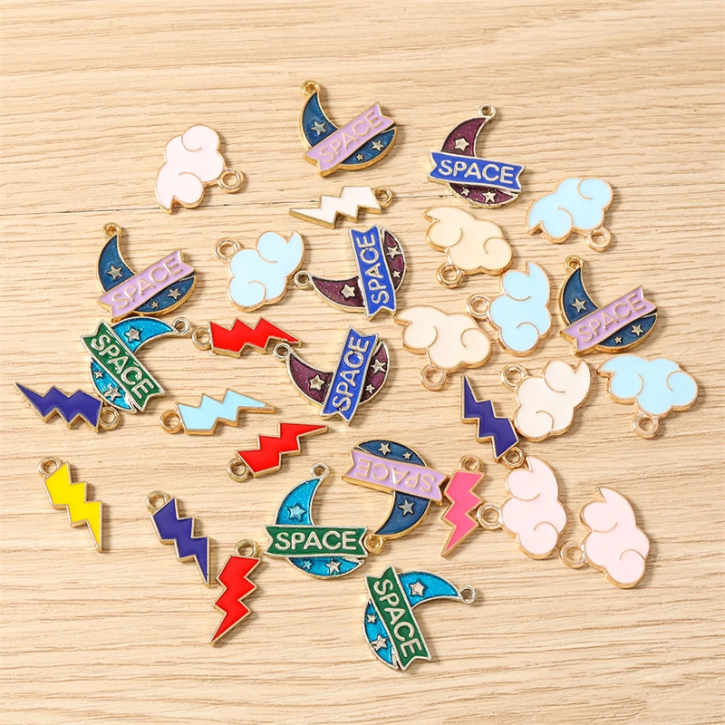 10 Stück niedliche, bunte Emaille-Anhänger in Form von Blitz, Mond und Wolken für die Schmuckherstellung, Ohrringe, Anhänger, Halsketten, DIY-Bastelarbeiten und Accessoires. – Detail 3