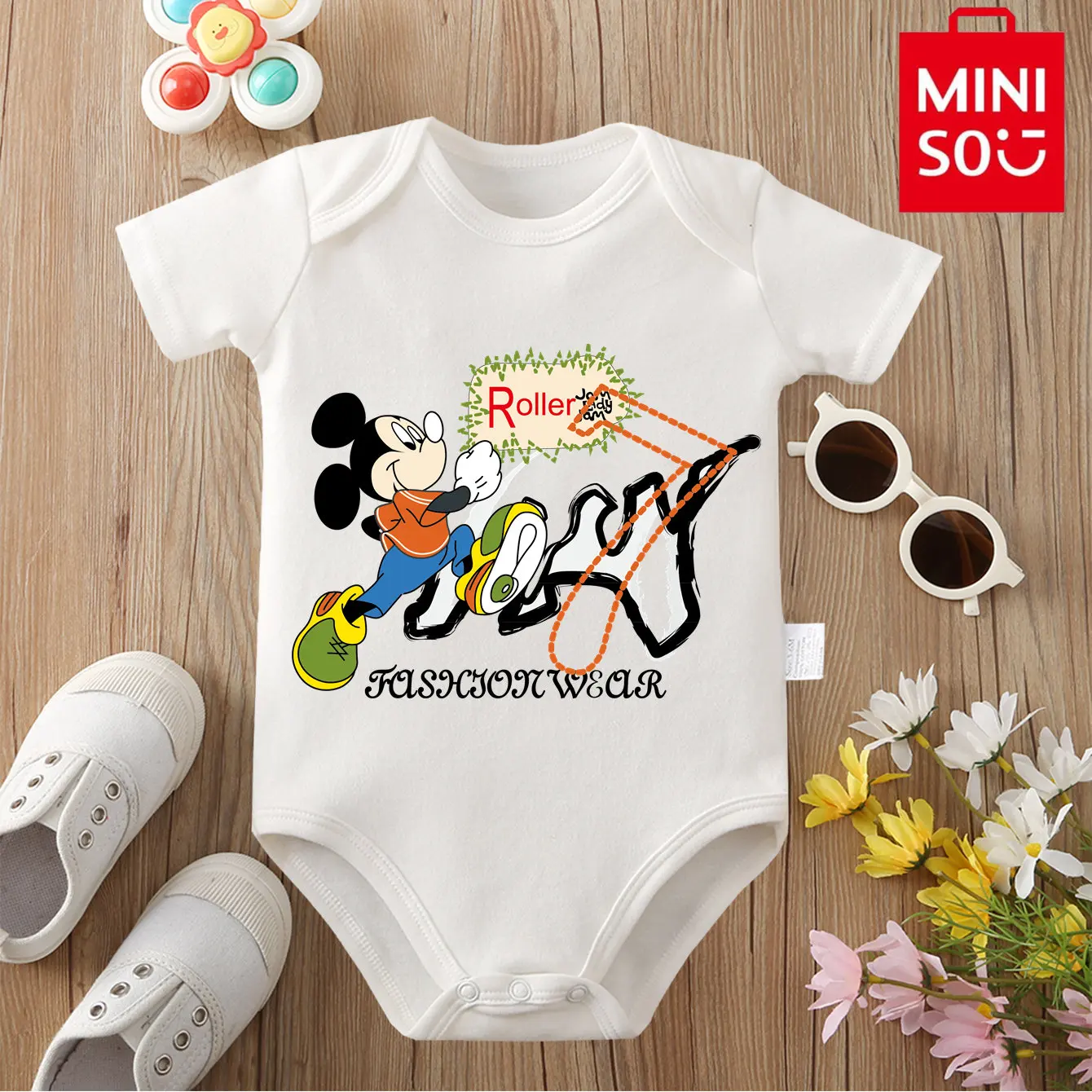 

MINISO Микки Маус, милый боди с Минни, 100% хлопок, детская мягкая ткань, подарок для ребенка, комбинезон-комбинезон для новорожденных от 0 до 12 месяцев