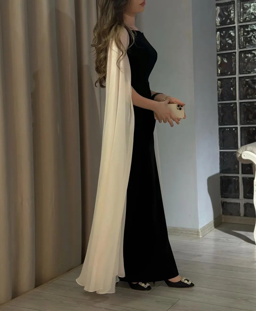 Customized Classy Long Arabic Evening Dresses With Cape Straight Square Neck Floor Length Ruched Prom Dresses For Women Special