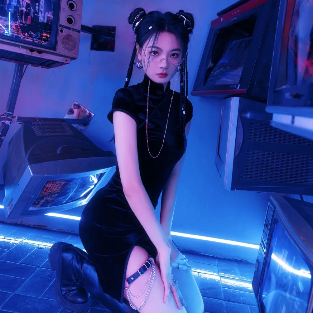 Seksowny strój Qipao na Halloween, nowy chiński styl, modny, elegancki, zmysłowy odzież damska, wyrafinowany wygląd, 2025 Ne...