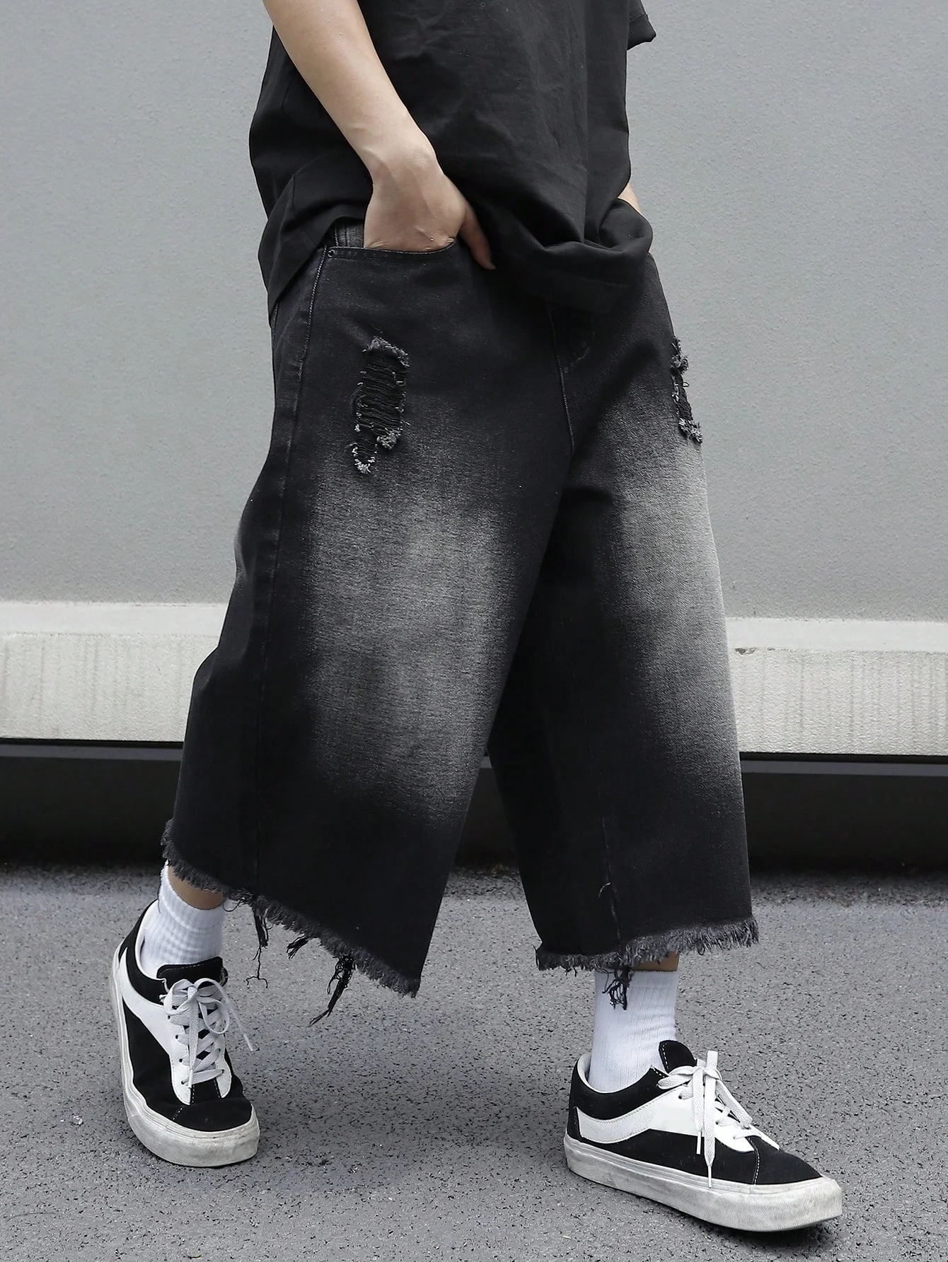 Thumbnail 2 - #6 Latest Ripped Distressed Jeans Offers