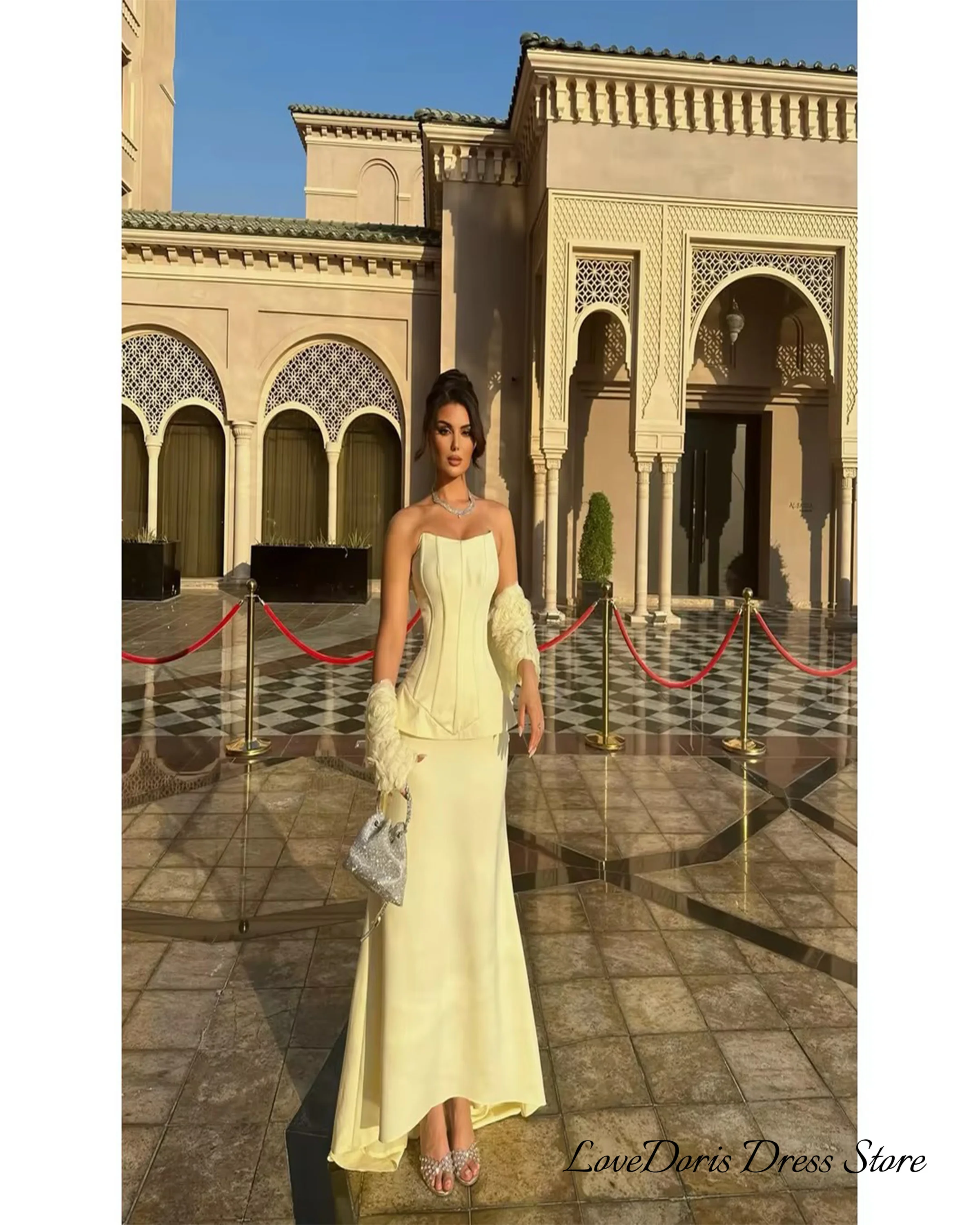 Customized High Quality Women Strapless Sweetheart Mermaid Party Gown Pale Yellow Floor Length Evening Dress Gown 2026