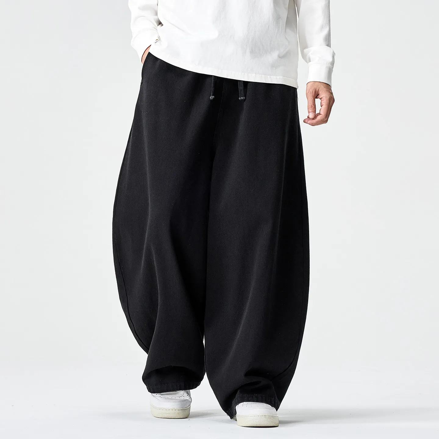 Men's Denim Pants Washing Fashion Loose Men's Straight Trousers Casual Wide Leg Jeans Male Casual Harem Pants Baggy Jeans