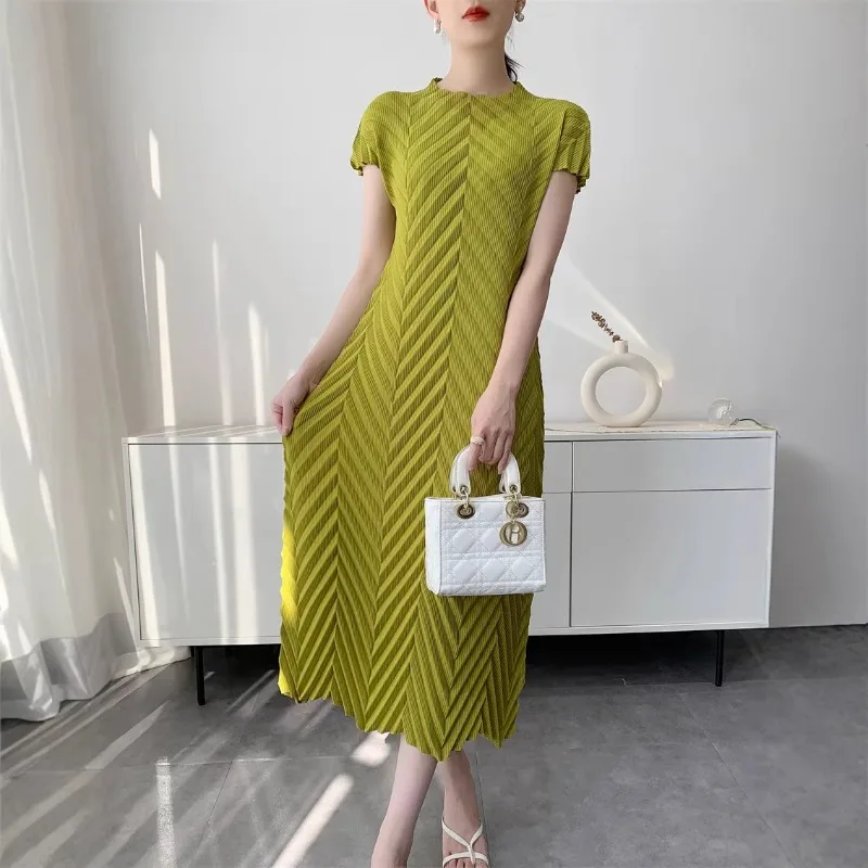 

2026 New Miyake Handmade Pleated Dresses Women's Half High Neck Wrap Sleeve Dress Simple Casual Large Size Stretch Long Skirt
