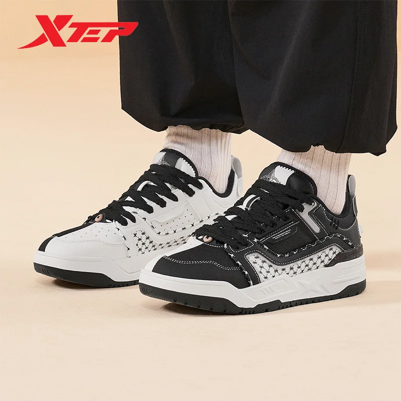 Xtep Basketball Shoes For Women 2023 Winter Lace Up Street Style Women\'s Sports Shoes Low Top Non-Slip Sneakers 977418120023