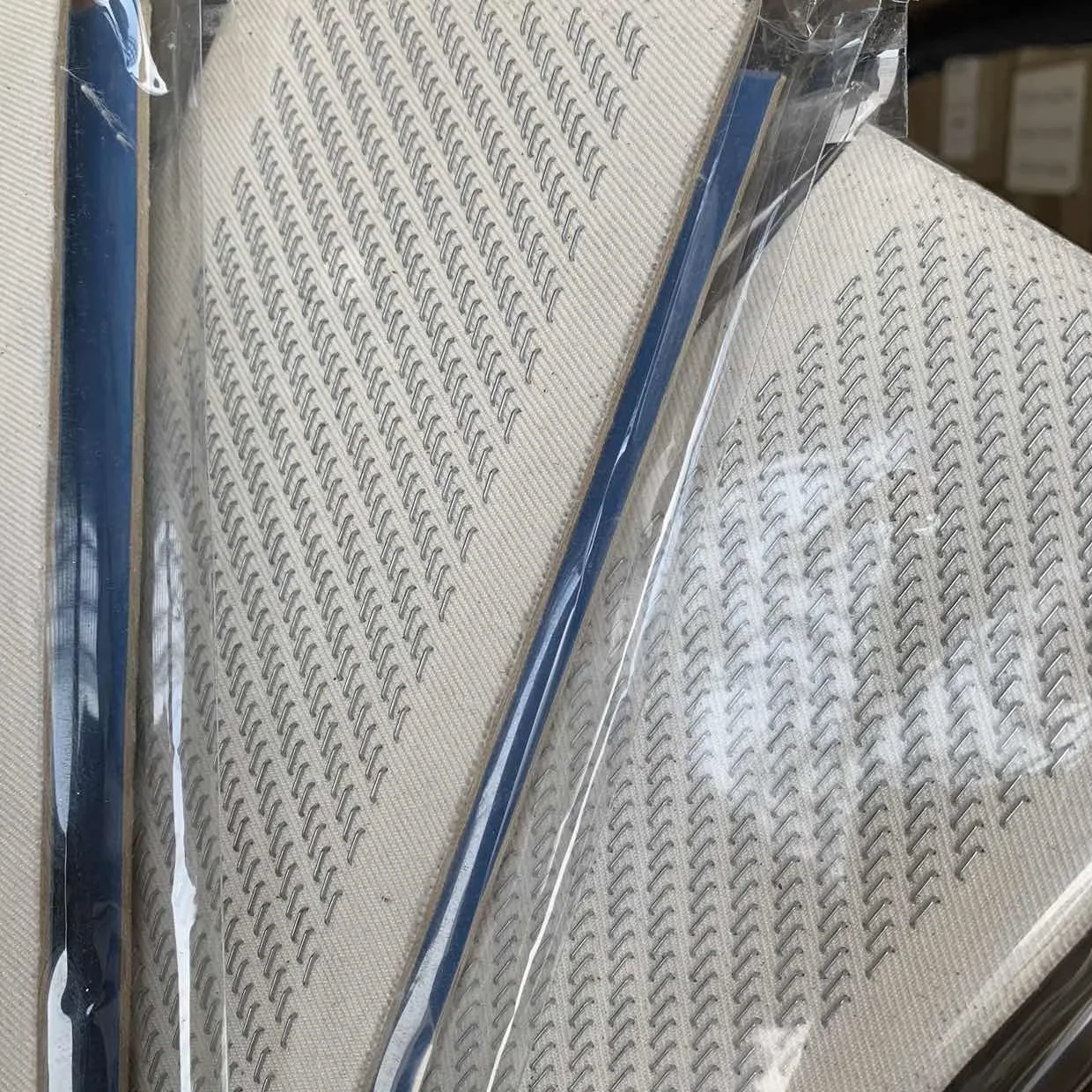 الجملة 1 قطعة حصيرة رسم الشعر وحامل لصنع شعر مستعار 24x9 سنتيمتر مع إبرة لبطاقات الرسم