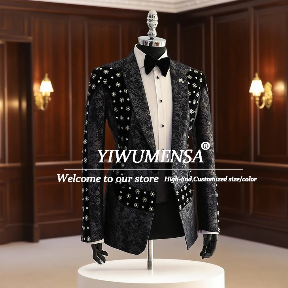 

Unique Design Beaded Stone Wedding Suits For Men Floral Pattern Velvet Prom Blazer Customized 2 Pieces Sets Groom Fashion Tuxedo