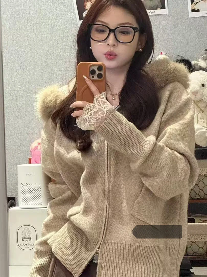 

Korean Sle Loose Fit Knitted Sweater Coat with Large Fur Collar And Hood for Women Spring Season High End Feel Casual Wear