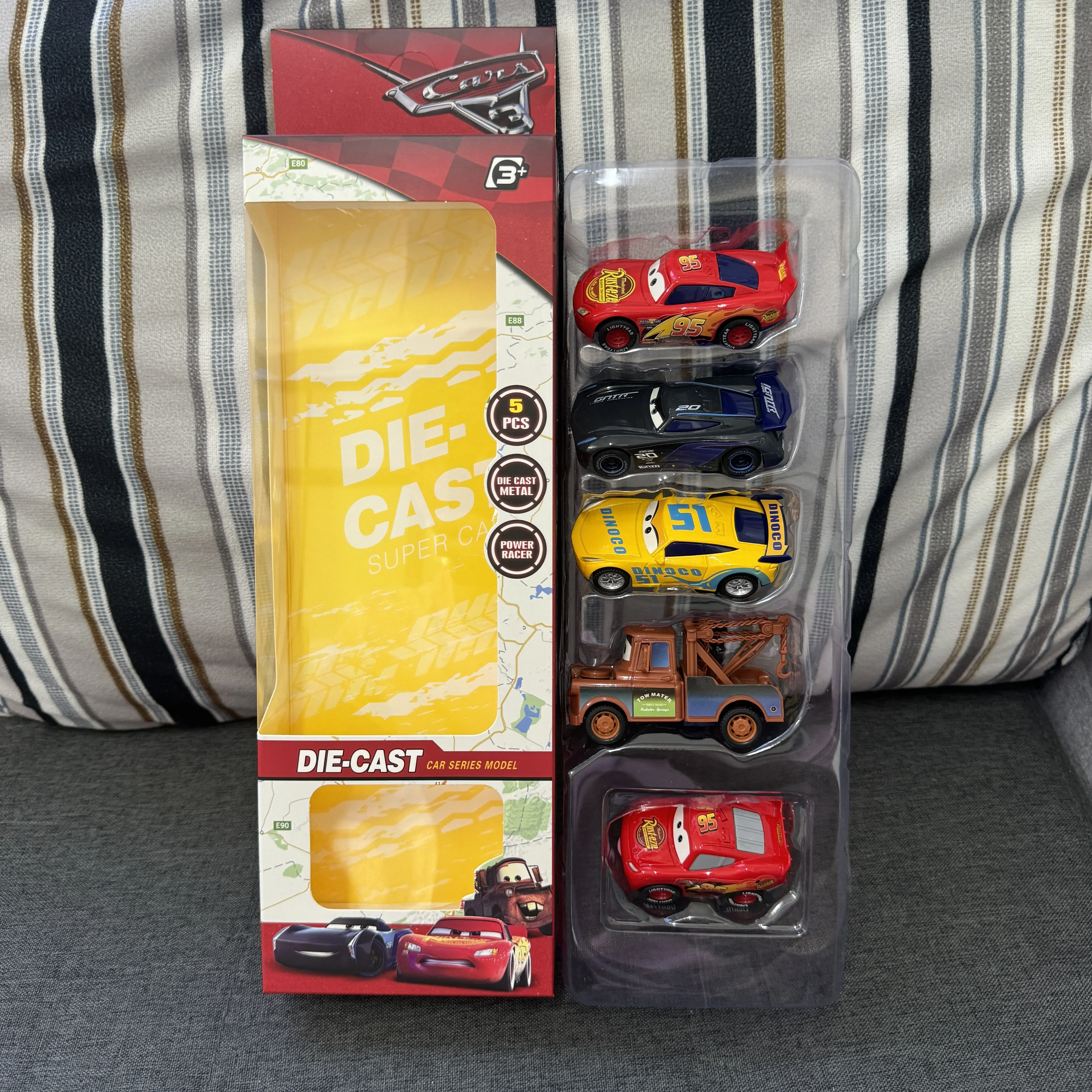 

5 шт. в комплекте Pixar Cars Pullback Car Lightning Mcqueen Matt Jackson Storm 1:55 Литая под давлением модель автомобиля, игрушки, детский игрушечный автомобиль, подарок на день рождения