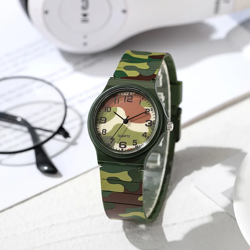 New fashionable children's watch camouflage quartz watch pointer style simple children's student watch