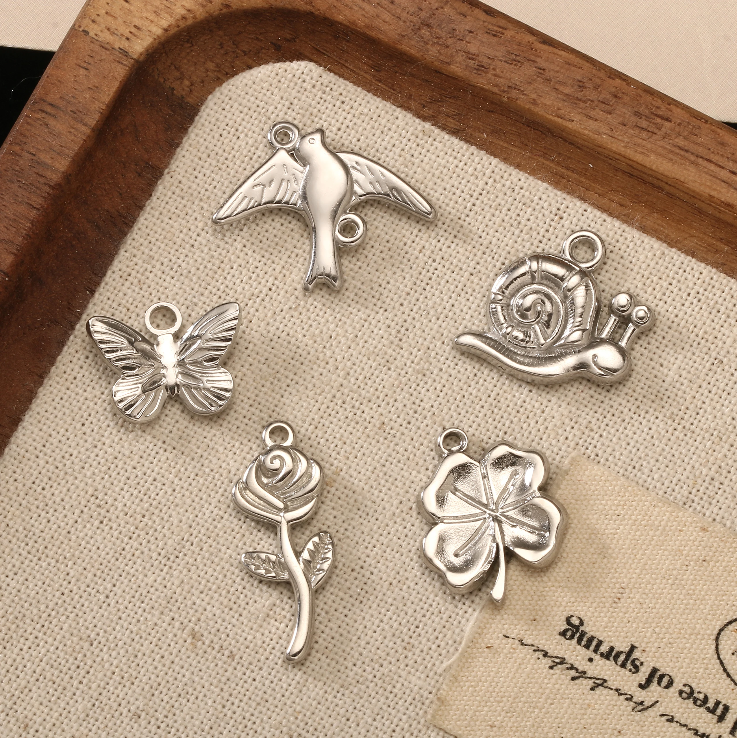 3Pcs Flower&Insect Charms Stainless Steel Exquisite Butterfly/Bee/Rose/Scarab Pendant Necklace Earring Dangle DIY Jewelry Making
