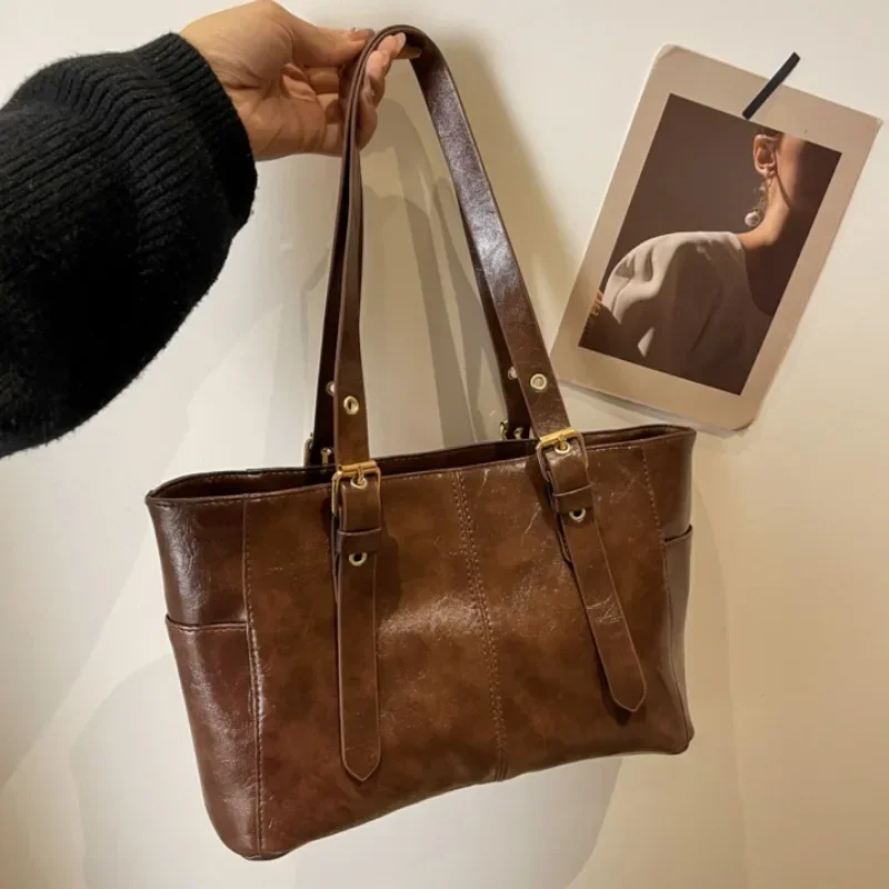 2024 New Korean Retro PU Leather Chain Shoulder Bags Women Fashion Black Large Capacity Tote Bag Female High-quality Handbags