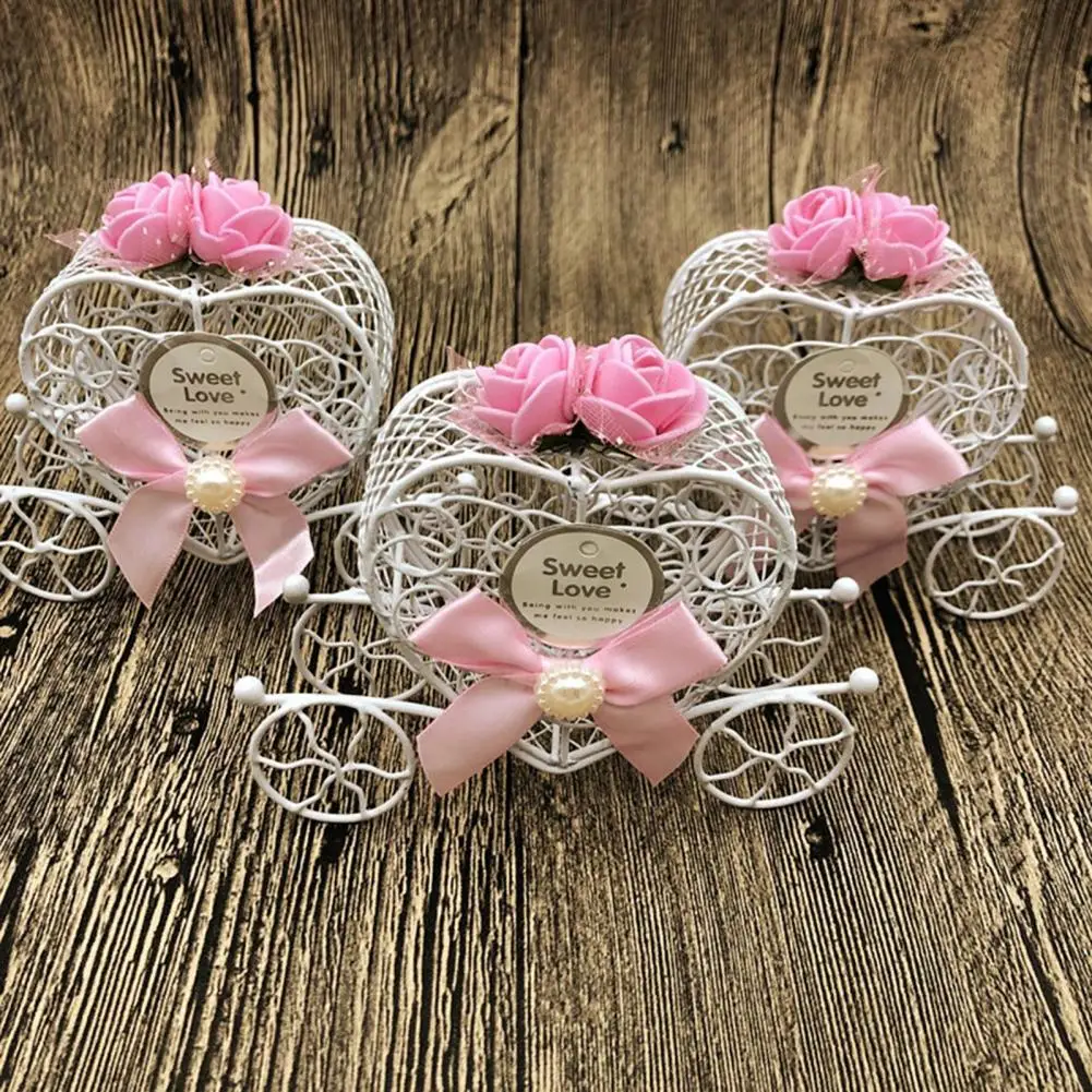 Candy Box Romantic Heart Carriage Gift Box Wedding Favor Lace Chocolate Box For Birthday Baby Shower Party Gift Pakcing Decor