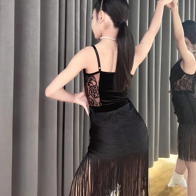 2025 أطفال ملابس رقص اللاتينية الفتيات الأسود الدانتيل هامش فستان تشا تشا رومبا السامبا الرقص المنافسة الملابس فستان رقص اللاتينية