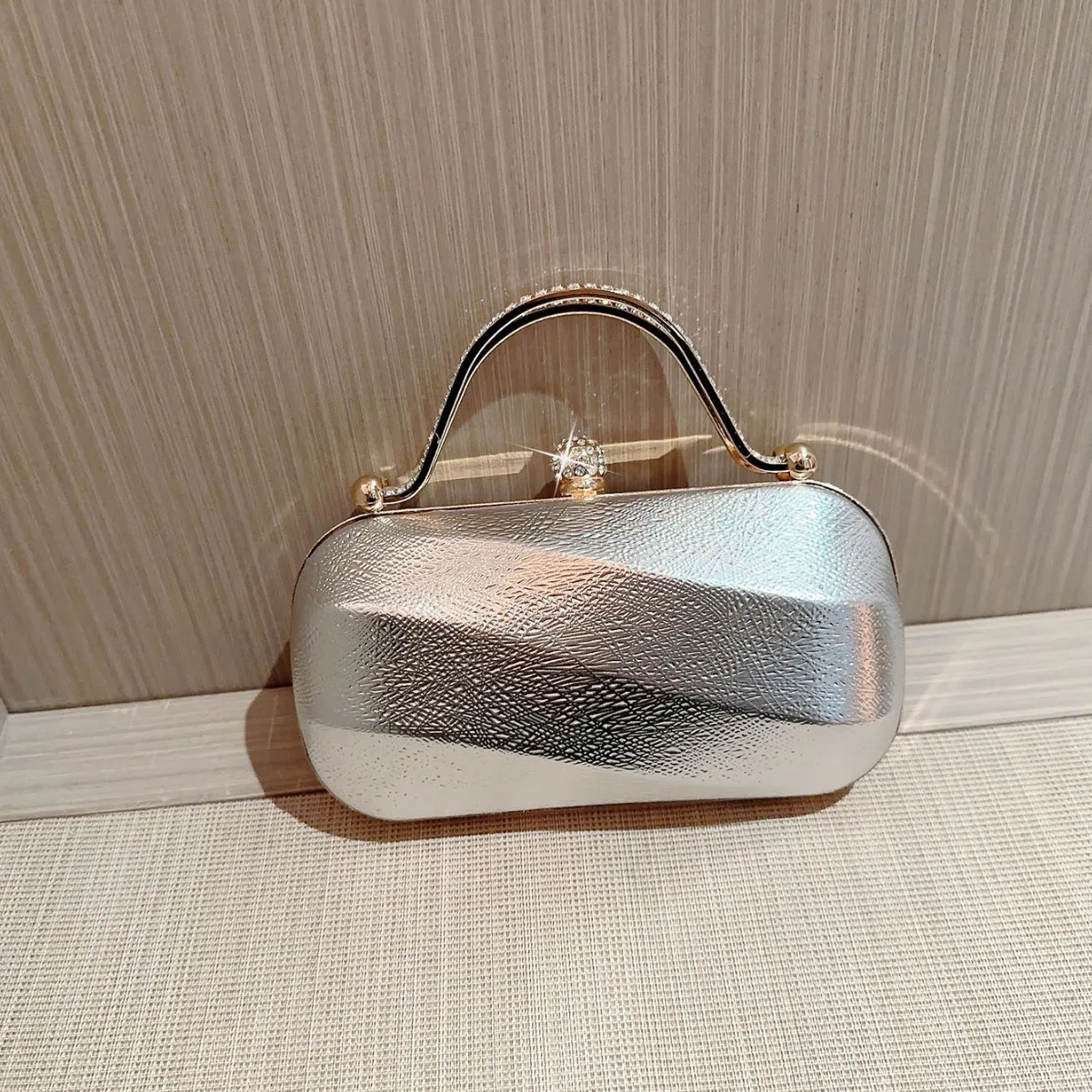 2024 new Advanced banquet bag women handbag Silver square box bag fashion party evening dress bag banquet bag wedding gift bag