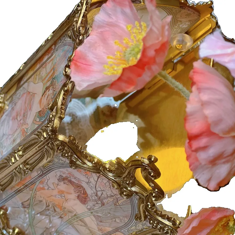 Французская средневековая ретро стеклянная настольная лампа Muxia, латунная прикроватная лампа, настольная люстра для прохода, зарядная ночная стена Французская средневековая ретро стеклянная настольная лампа Muxia, латунная прикроватная лампа, настольная люстра для прохода, зарядная ночная стена