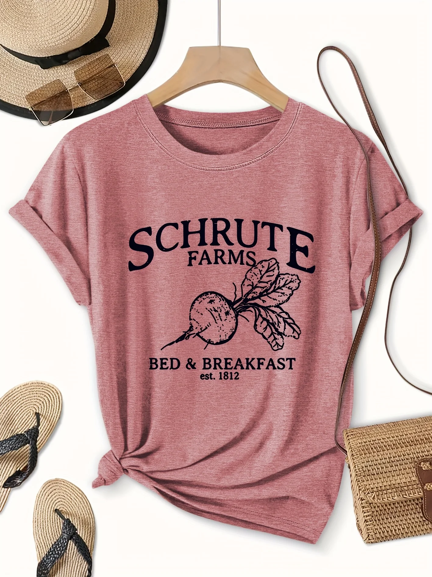 Camiseta para mujer Schrute Farms Bed & Breakfast - The Office Beet Graphic, camiseta informal de color rosa