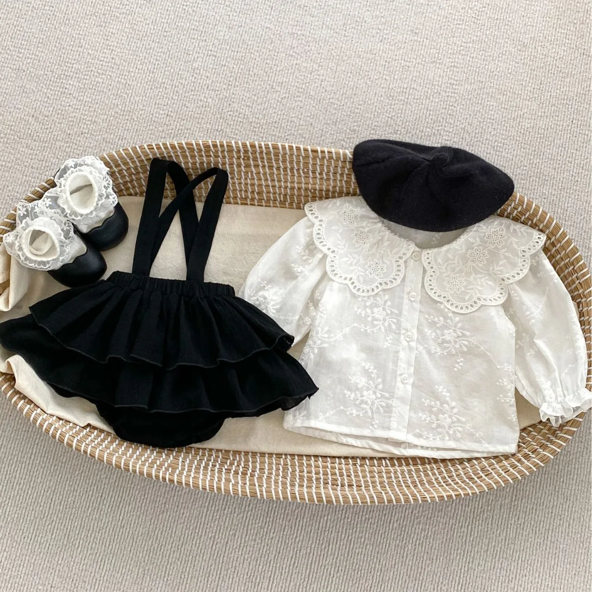 Baby Clothing 2024 New Fashionable Spring Korean Style Girls Solid Color Big Lapel Shirt Strap Sweet Casual Pants Two-piece Set