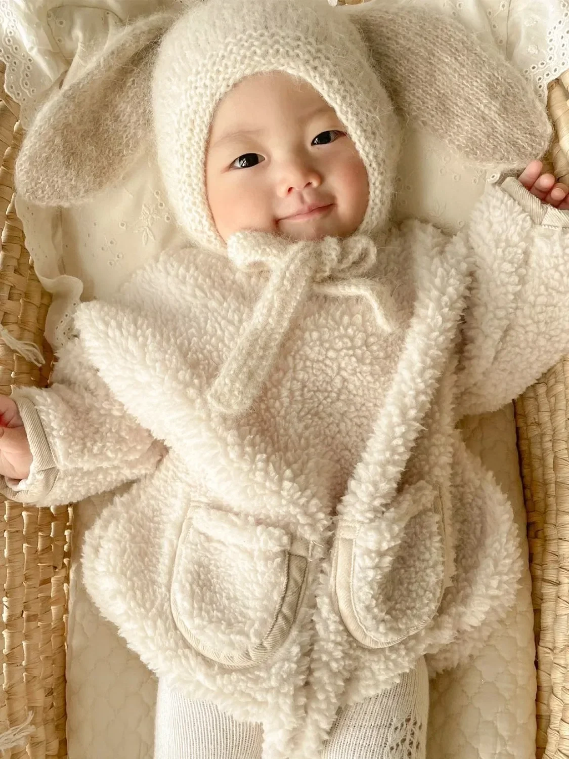 Autumn Winter New Baby Warm Double-sided Velvet Romper Girls Pocket Bodysuit Boys Beige Apricot Jumpsuit Kids Clothes no hat