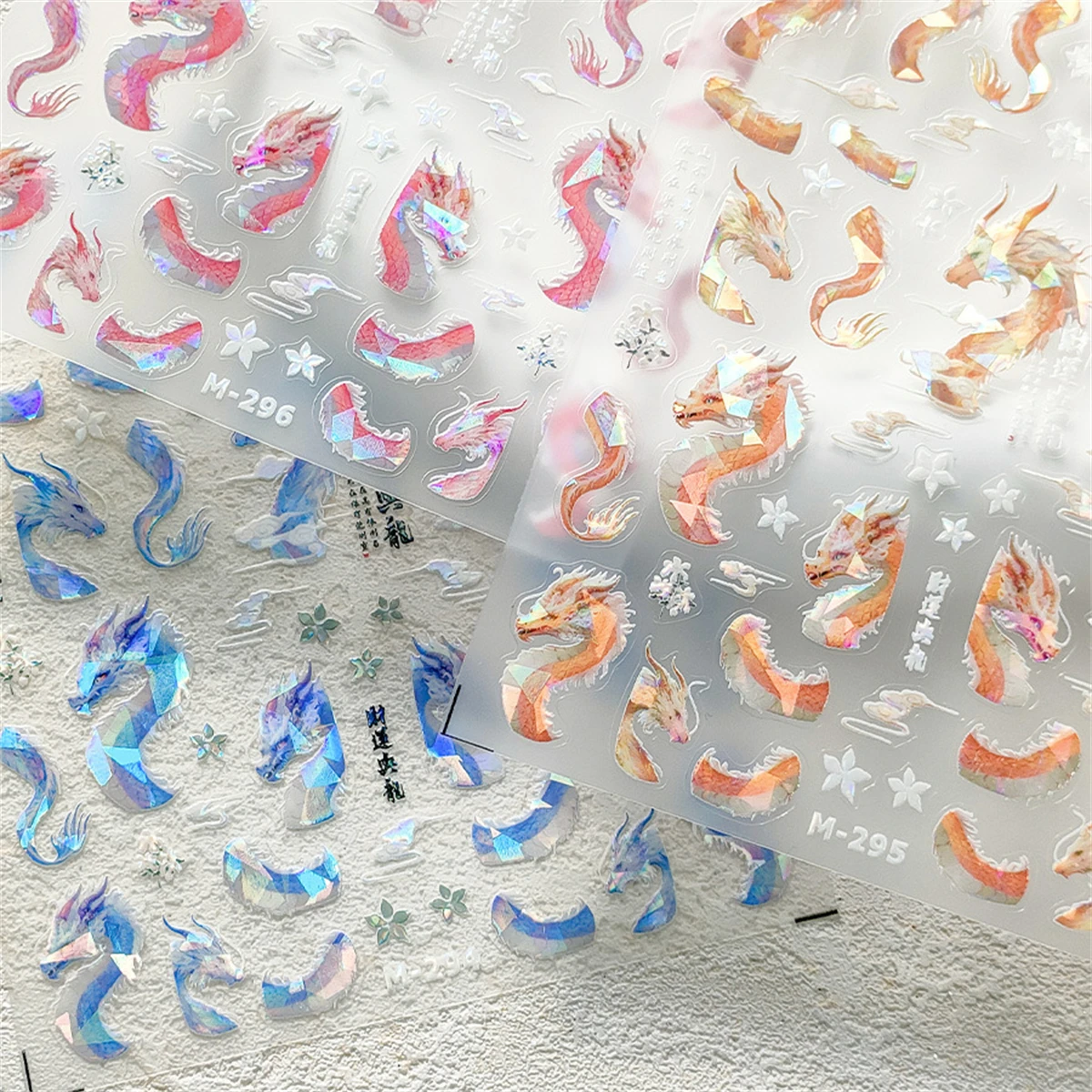 Loong Exquisite blaue chinesische Drache selbstklebende Nail Art Aufkleber Glitzer Prägung Design Dekoration Abziehbilder DIY Folie Slider