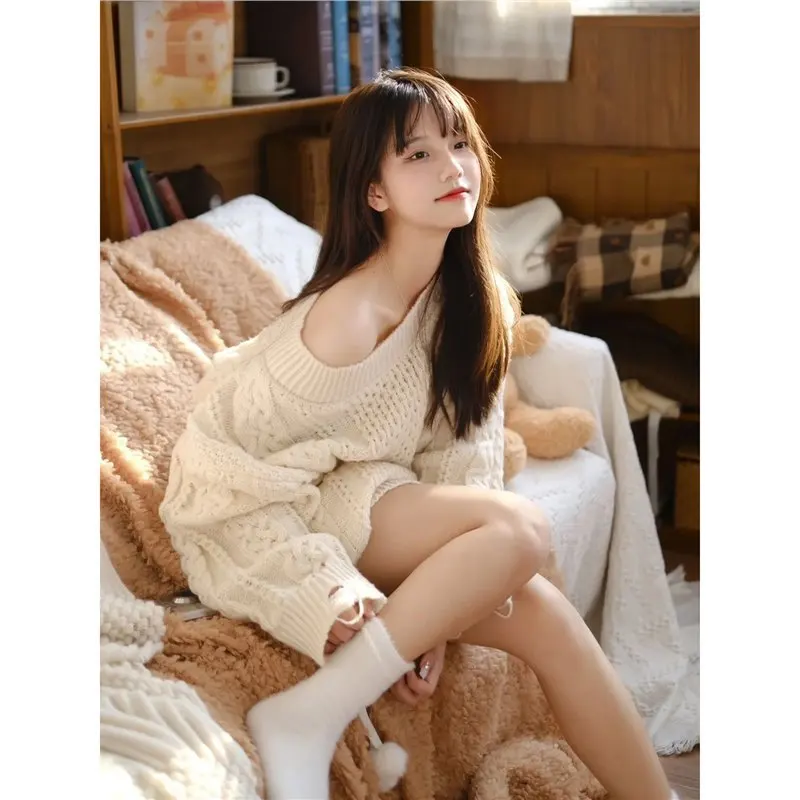 

Нежный темпераментный свитер с разрезом на шее, женский модный мягкий свитер с ключицей, милый корейский нежный однотонный свободный зимний женский топ