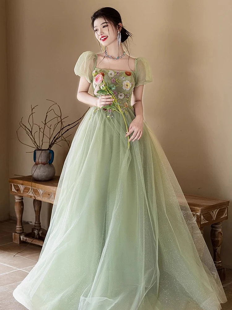 Zielona sukienka wieczorowa z kwadratowym dekoltem, lekka elegancja, krótkie rękawy, tiulowe sukienki na przyjęcia, eleganckie aplikacje, suknie na ceremonie dla dorosłych.