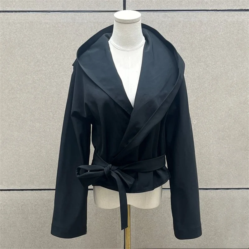 

Women's jacket New autumn 2025 waist belt slim fit hooded long sleeved top casual versatile loose Women's coat Hoodie outerwears