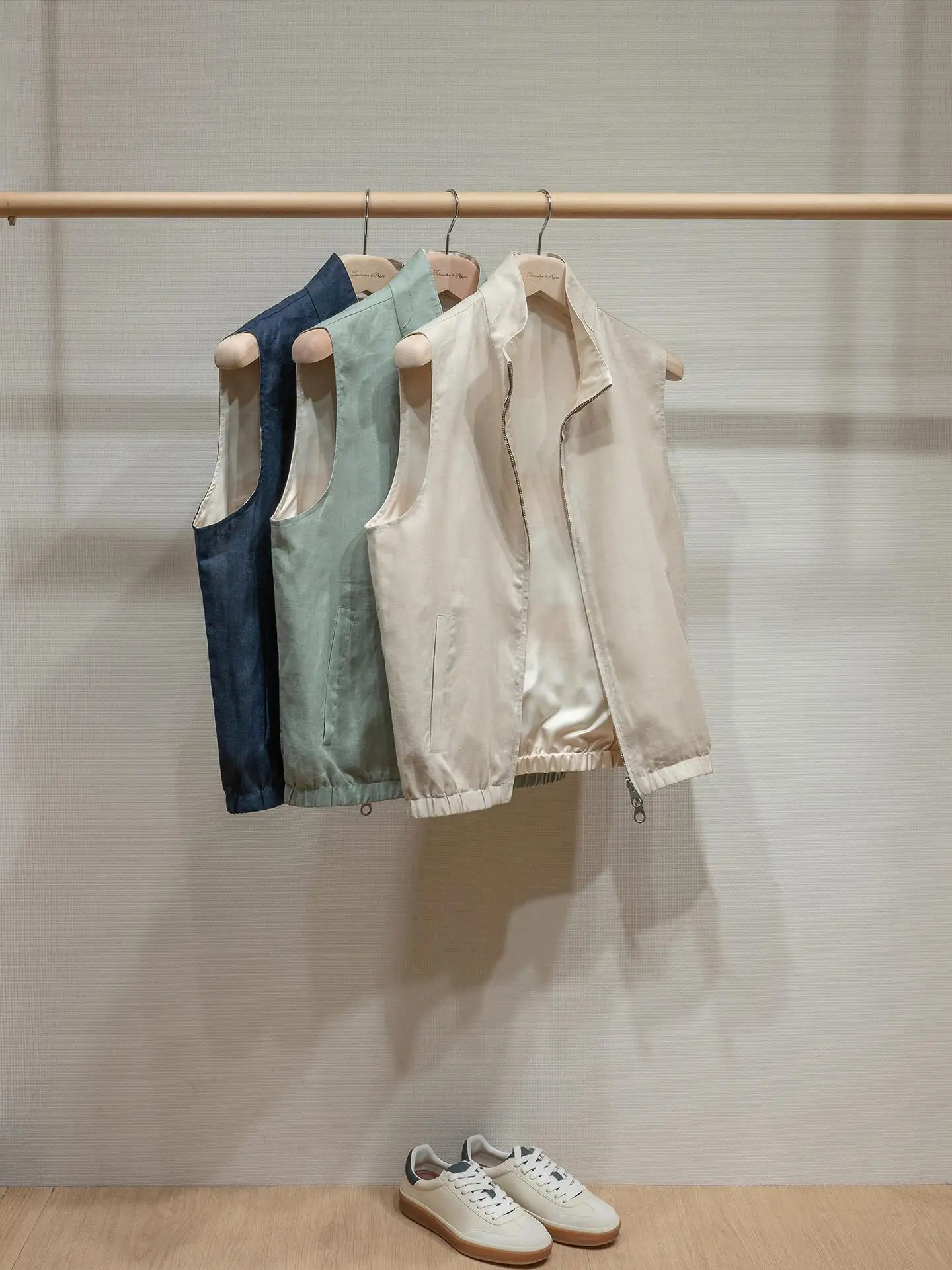 100% linen vintage style men's casual double-sided stand up collar vest