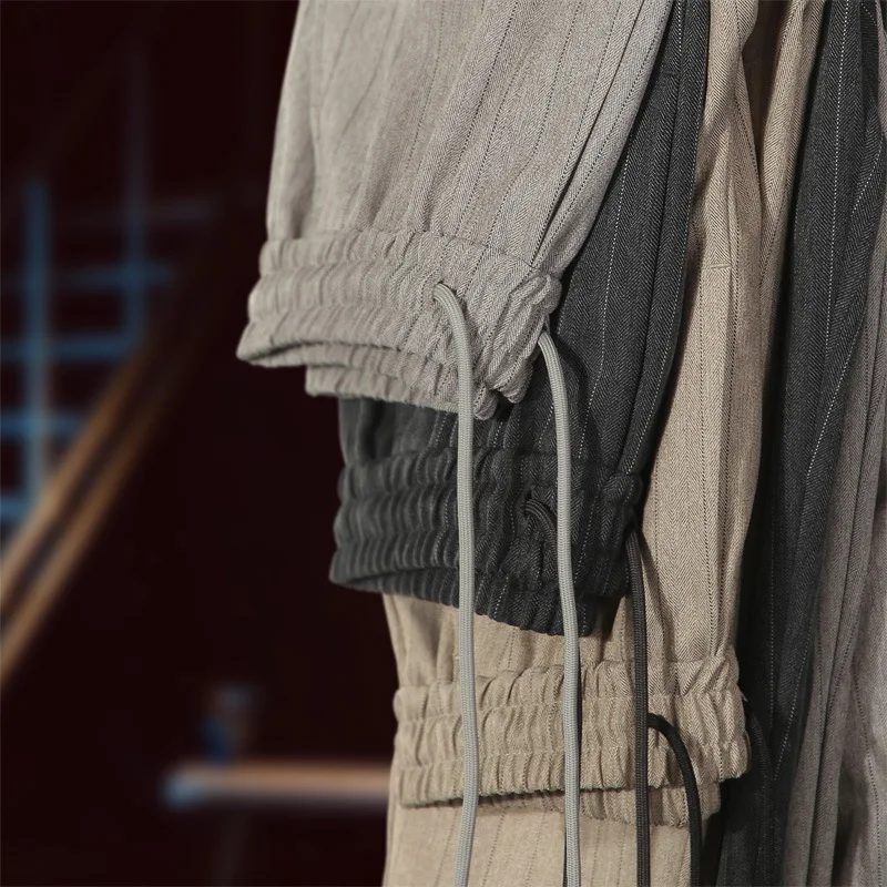 

Мужские брюки из ледяного шелка в ретро-полоску, свободные, вязаные, повседневные, с низкой посадкой, прямые, дышащие, из полиэфирного волокна, Harbin Sle