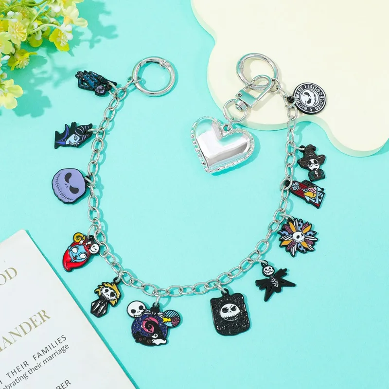 كابوس قبل عيد الميلاد حقيبة سلسلة قلادة الكرتون موضة زر مزدوج سبائك الزنك اكسسوارات الحفلات السراويل خلع الملابس هدية #3