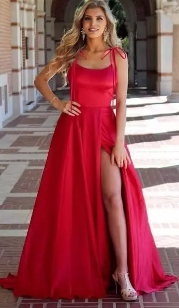 

Long Satin A Line Formal Gowns with Pockets Thin Shoulder Strap with Exposed Back Women's Satin Bridesmaid Dresses with Slit