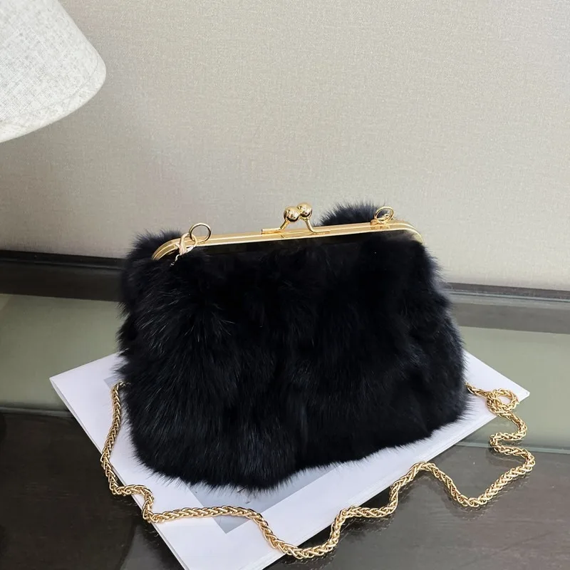 

Осень и зима 2025 Новая универсальная сумка через плечо Плюшевая бархатная милая сумка через плечо для женщин Элегантная милая и высококачественная большая сумка