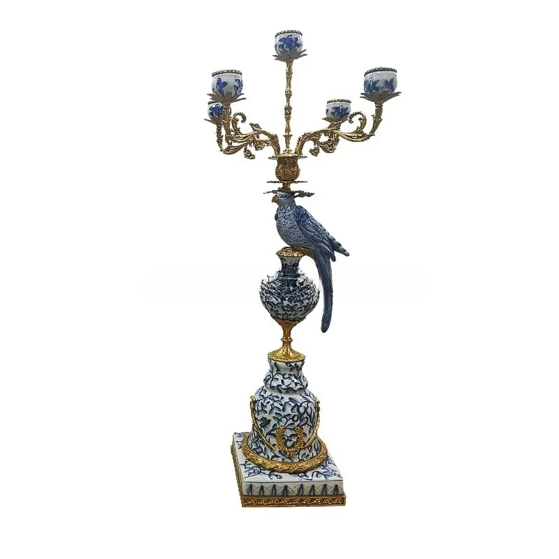 

Fancy Pigeon Brass Ceramic Candle Holder for Home Decorations Hotel Living Room Home Decor Vintage Hotel Porcelain Candlesticks