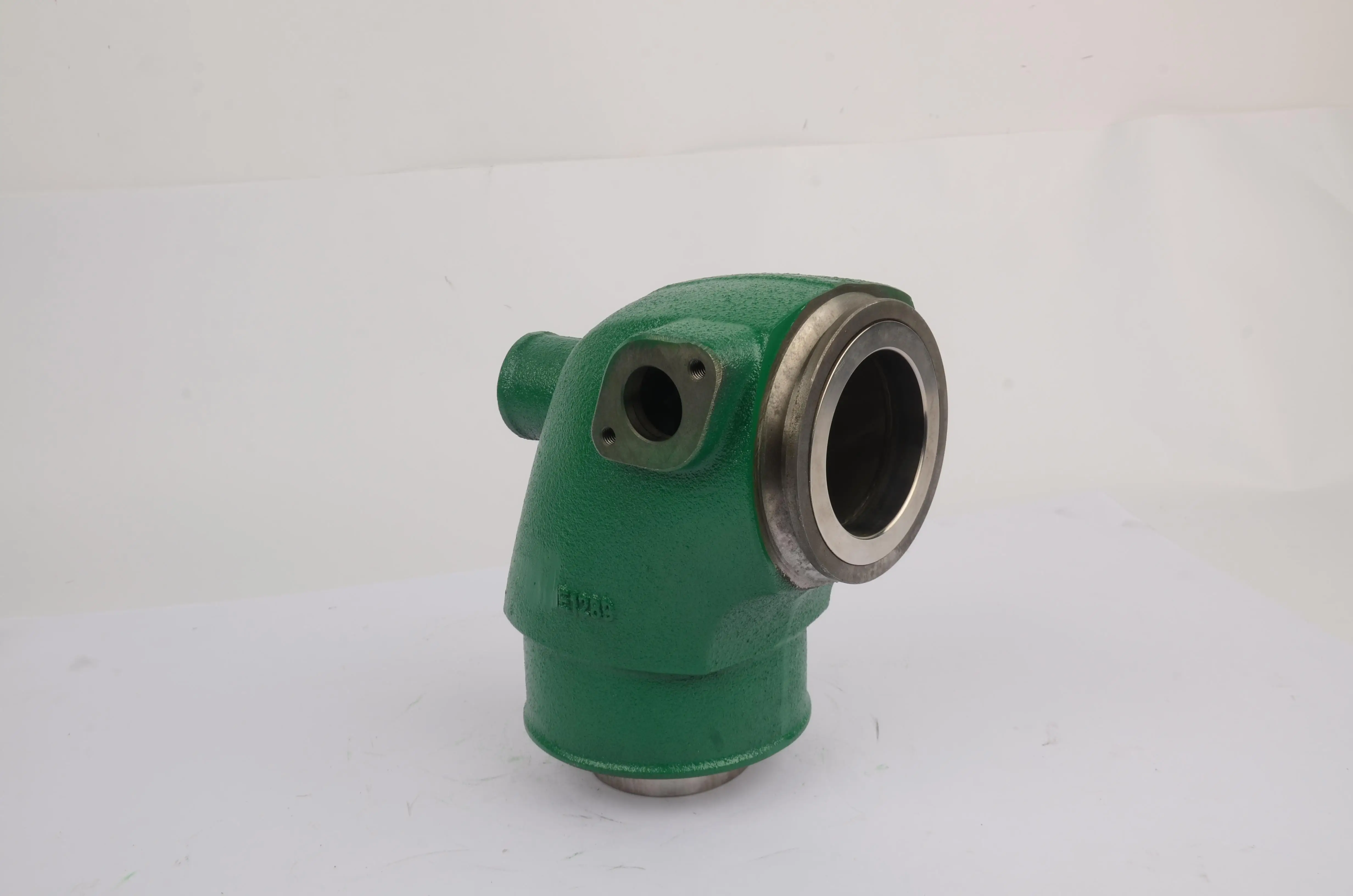 Consommation Volvo Penta TAMD 41 200 CV Comment l'AP03 Exhaust Elbow améliore la fiabilité et réduit les pertes de performance