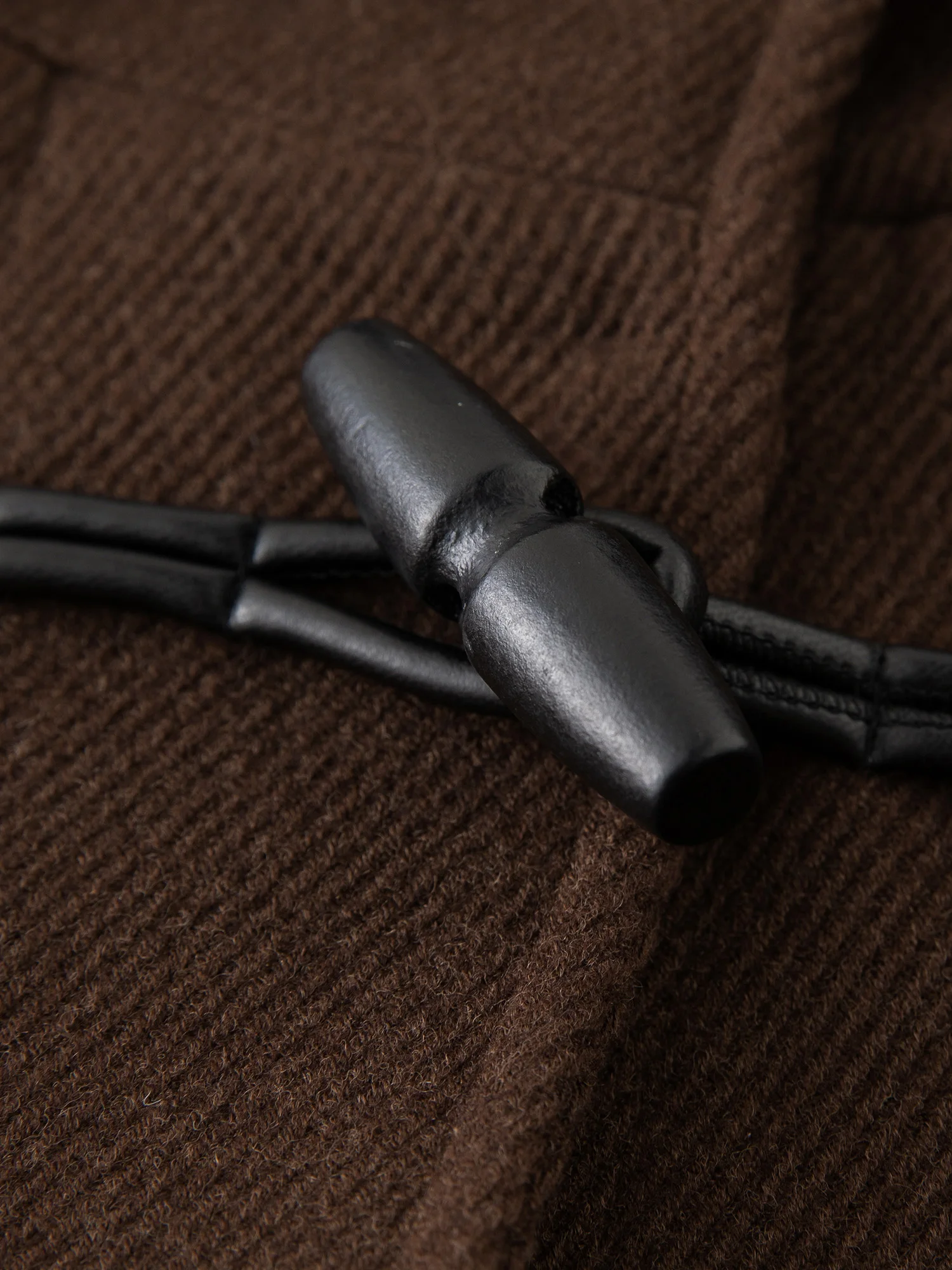 Ziqiao Koreanischer Stil Hornknopfmantel Damenjacken 2025, Winter, neuer Retro-Kurzmantel, lockerer Freizeit-Französischer Stil