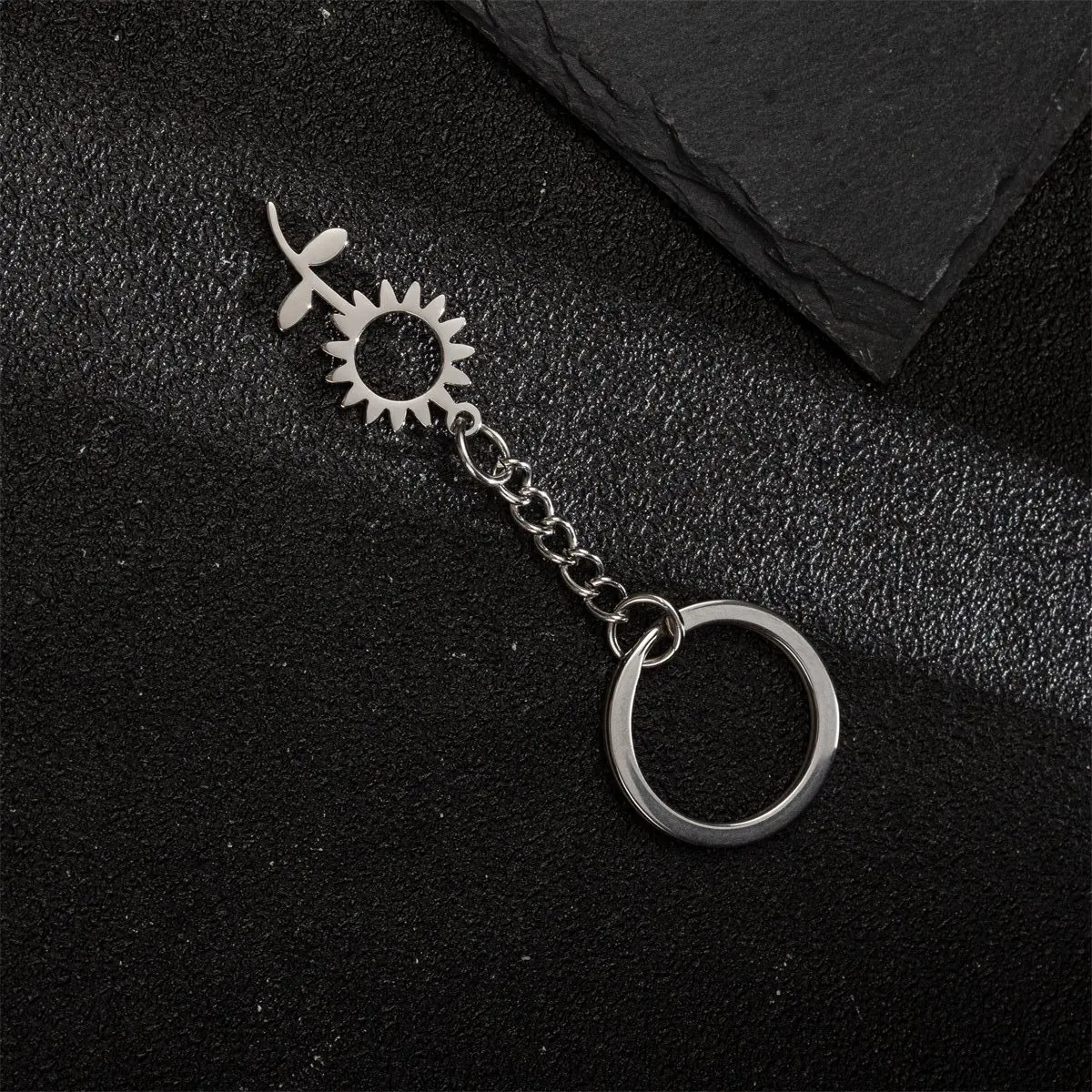 Diy Handmade Stainless Steel Keychain Car Keyholder For Women Luxury Leaf And Flower Bag Charm Keyring Clip Key Chain Jewelry image 3