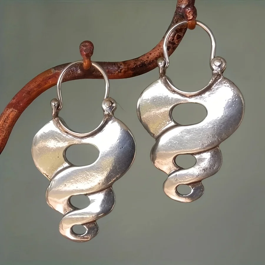 Einfache Retro versilberte Creolen aus Metall für Frauen, personalisiertes Schmuckzubehör, kreative Mode, Party, Urlaub, Geschenke