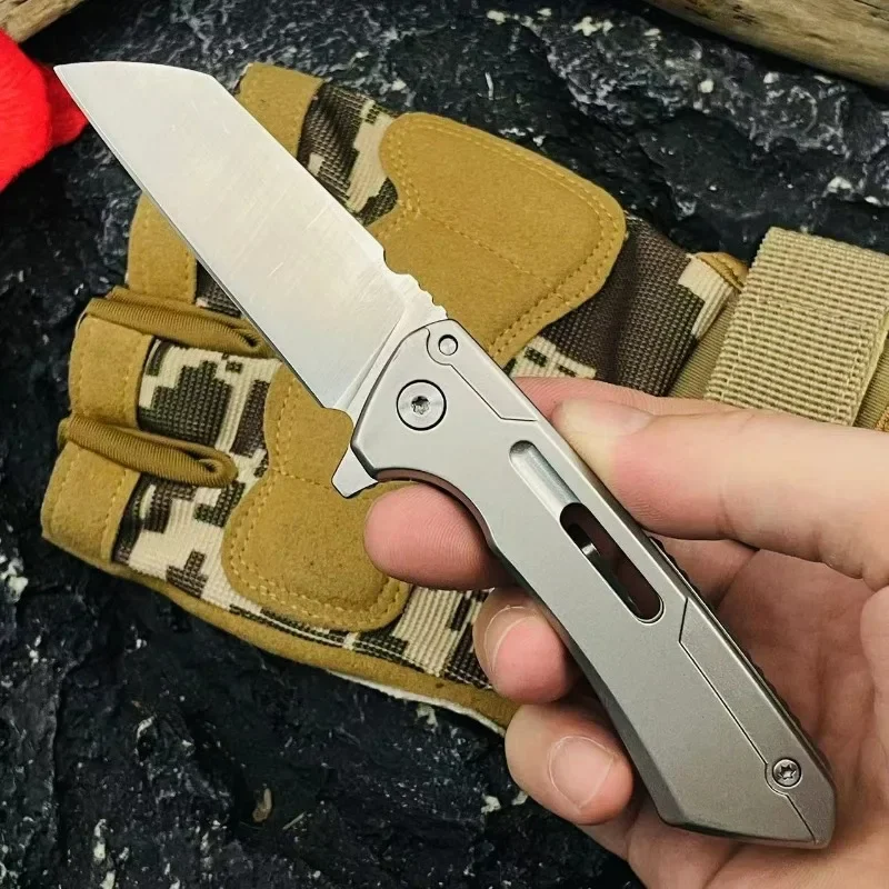 

Tank bearing pocket folding knife 420 steel handl D2 blade edc multitool knives outdoor campin selbstverteidigung tactical knife