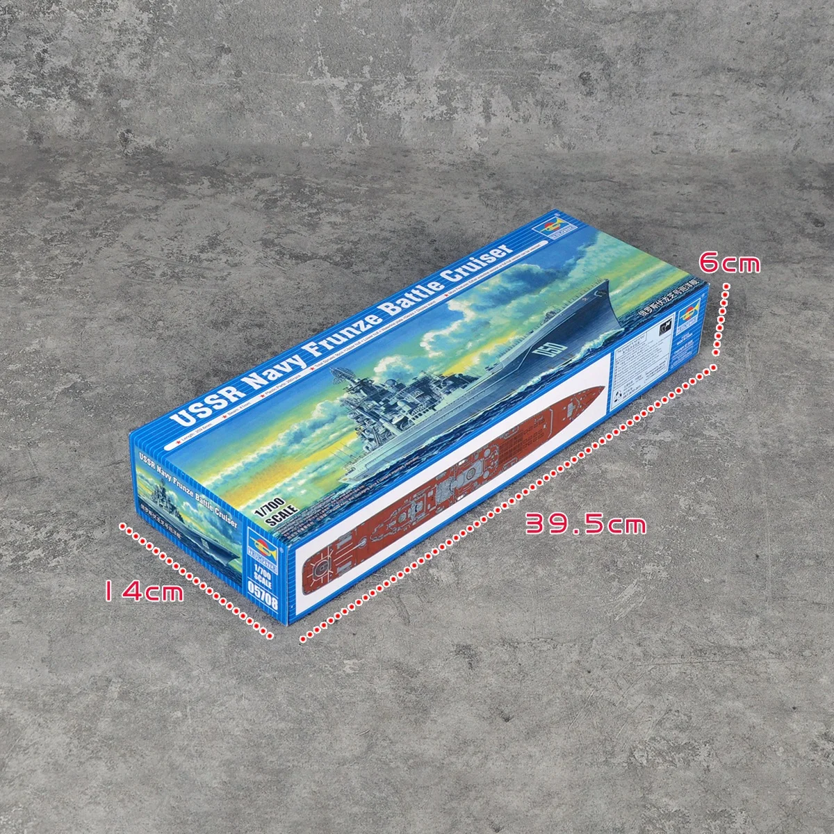 عازف البوق 1/700 اتحاد الجمهوريات الاشتراكية السوفياتية البحرية فرونز معركة كروزر البلاستيك تجميع لغز نموذج