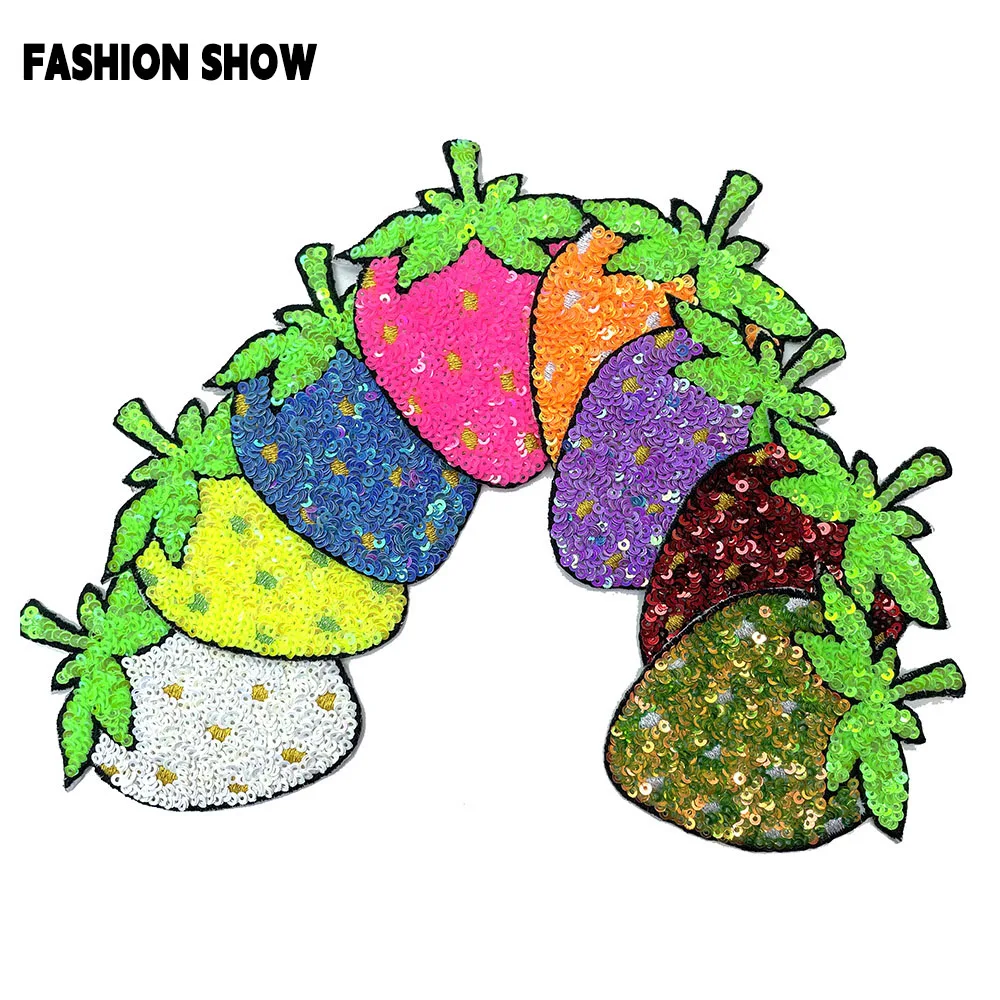 [Paquets de fraises scintillants] autocollants de broderie à paillettes douces et épicées pour pulls et jeans décoration DIY autocollants en tissu de broderie scintillant accessoires de matériaux faits à la main peuvent être repultés et cousus