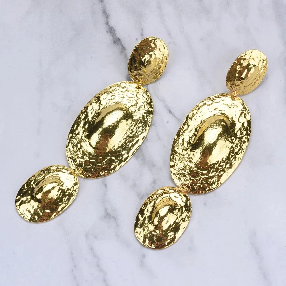 Vedawas golden/silvery Retro concave-convex texture oval alloy earrings，Exaggerated banquet wedding lady accessories