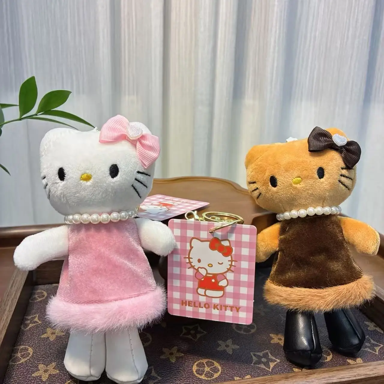 

Cartoon Long legs Kitty Plush Doll Keychain Toy Backpack Pendant Hanger Keychain Doll Figurine Gift for Girl Women